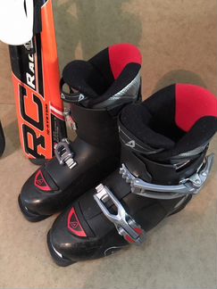 Детский горнолыжный комплект лыжи и ботинки