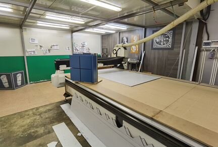 Фасадные металлокасеты из алюкобонда акп