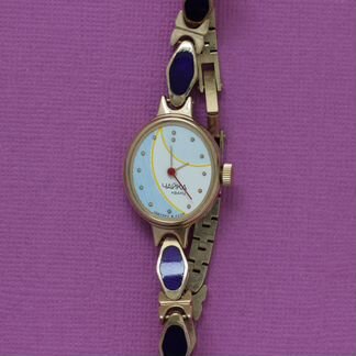 Чайка Кварц кварцевые женские часы СССР в