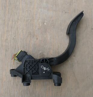 Педаль газа с датчиком 351904X700 Grand Starex