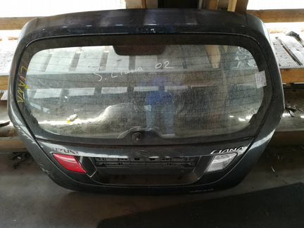 Крышка багажника Сузуки Лиана дверь Suzuki Liana
