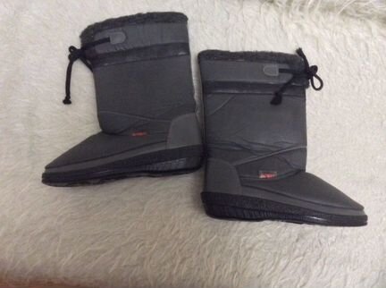 Дутики женские. Италия