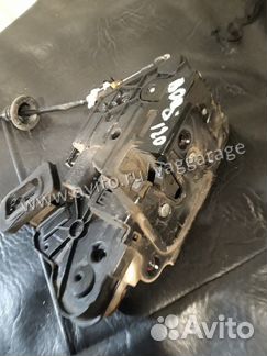 Volkswagen polo sedan 5