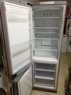 Холодильник Hotpoint Ariston No Frost