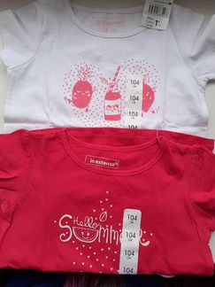 Новые футболки для девочки р 104