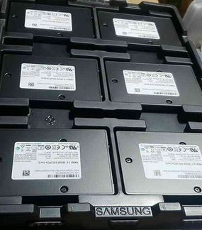 Серверные и компьютерные SSD и HDD