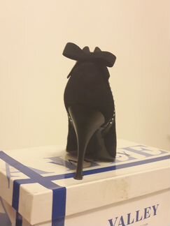 Туфли черные замшевые