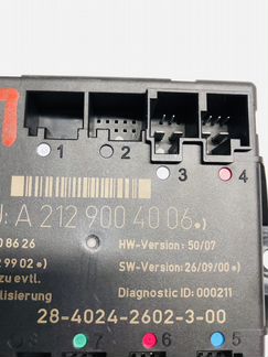 Блок комфорта двери задний Mercedes w212-w204