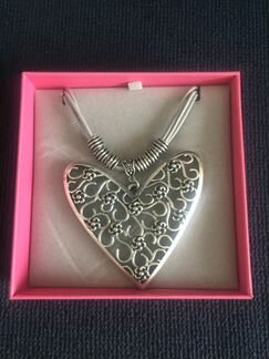 Украшение - подвеска 