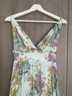 Очень красивое летнее платье