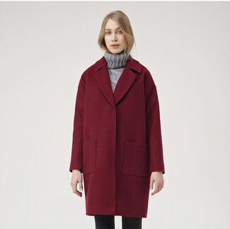 Пальто шерстяное