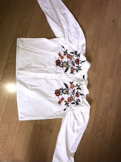 Рубашка Bershka цветочек