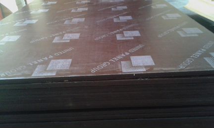 Фанера 1.22х2.44м 21 мм ламинированная (свеза)