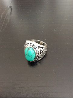 Кольцо с искусственной бирюзой, 18 размер