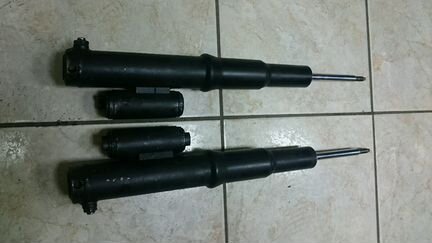 Амортизатор Мерседес W221 S-classe перед лев/правы