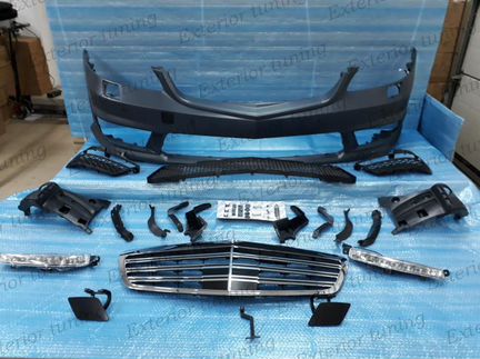 Бампер передний 63 AMG Mercedes S 221 с решеткой