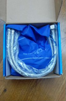 Смеситель для раковины новый