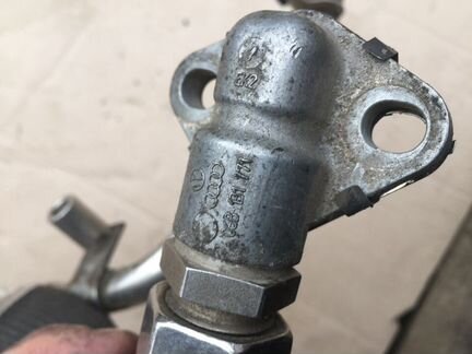 Адаптер клапана егр 06B131771 двиг ALZ Audi VW