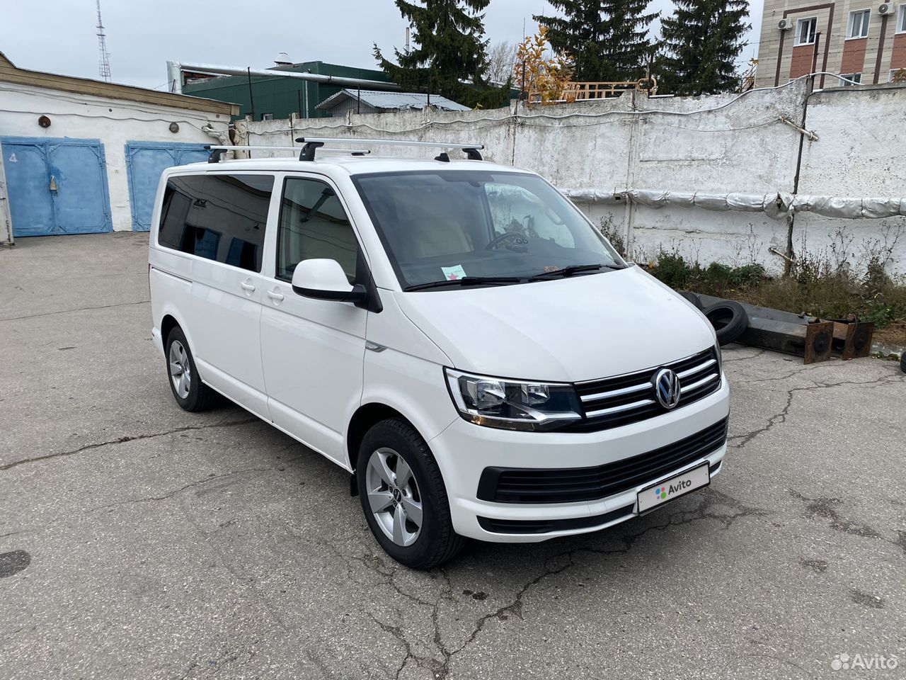 Фольксваген каравелла 2017. Фольксваген Каравелла 2019. Volkswagen Caravelle 2019 белый. Caravelle 2017. Форд Каравелла 2019.