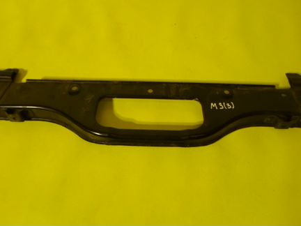 Накладка телевизора верхняя Мазда 3 BM 2013-15г