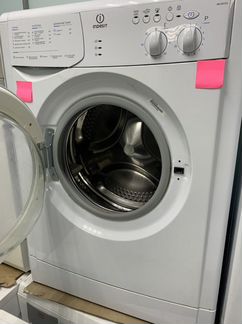 Стиральная машина 33 см 4 кг