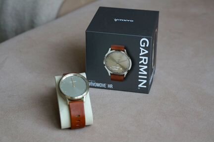 Умные часы Garmin Vivomove HR