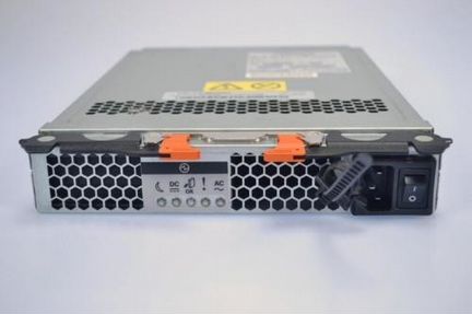 Систему хранения IBM DS3512 и расширение EXP3512