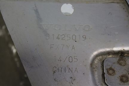 Насадка глушителя правая Volvo XC60 13-н.в