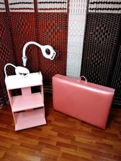 Кушетка складная на стальных ножках