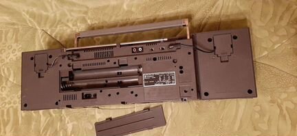 Магнитола Hitachi TRK-W3W