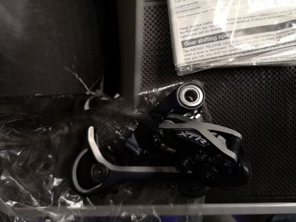 Задний переключатель shimano RD-M971