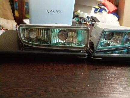 Lexus LX470 фара противотуманная левая правая