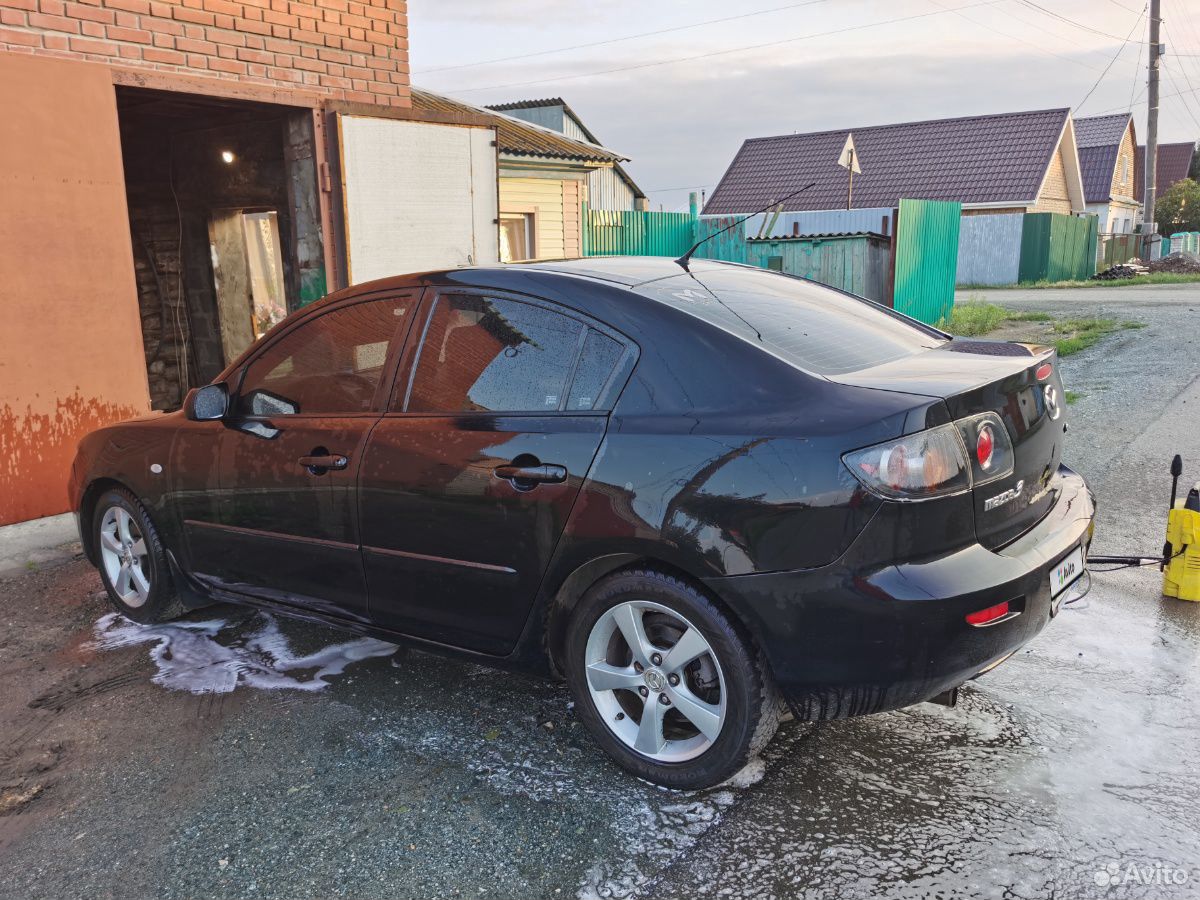 Mazda 3, 2005