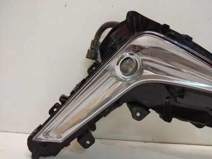 Фара противотуманная передняя правая Lexus Lx 3