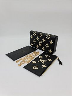Клатч Louis Vuitton