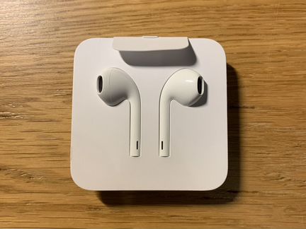Наушники apple earpods lightning