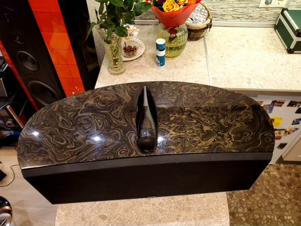 Bowers wilkins htm signature in tiger