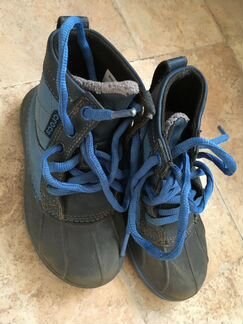 Утепленные ботиночки Crocs. 27