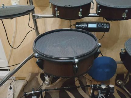 Электронные барабаны на базе Roland td4
