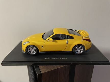 Autoart 1/18: Nissan Fairlady Z / 350z Nismo
