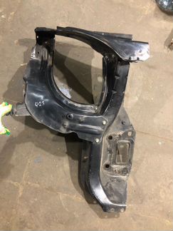 Суппорт фары правый Mercedes-Benz Ml-Class W164