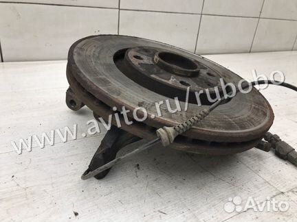 Кулак передний правый Peugeot 408 1 EP6CDT 2014