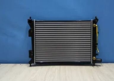 Hyundai Solaris радиатор
