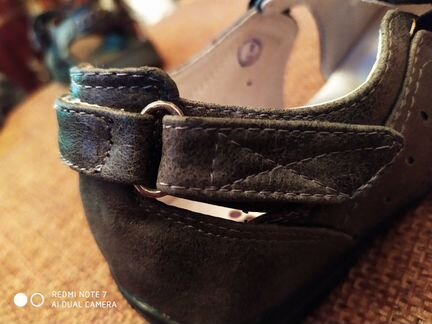 Новые босоножки 