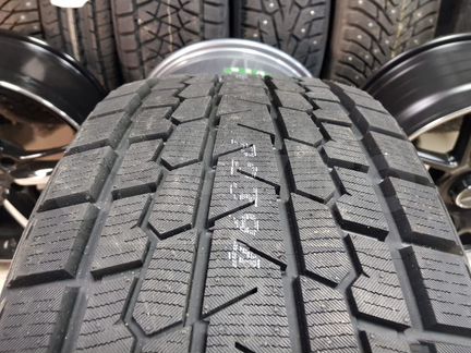 Yokohama 275/50R20 113Q XL iceGuard Studless G075