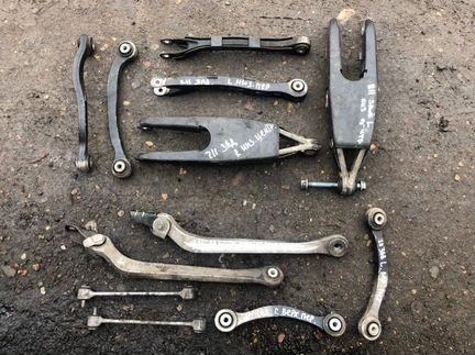 Рычаг подвески Mercedes E 211 A2303520101