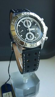 Часы Seiko Chronograph SNA665P1 новые