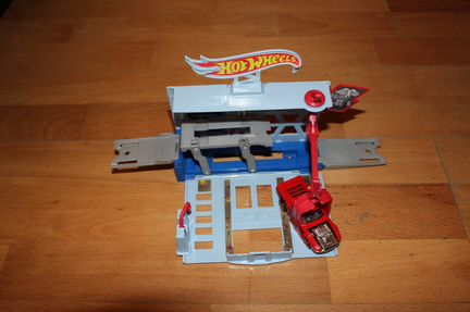 Бокс-гараж Hot Wheels