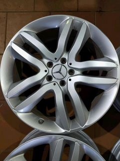 Диски бу оригинал R20 N на Mercedes