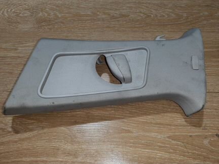 Накладка боковой стойки Volkswagen Golf caxa 1.4